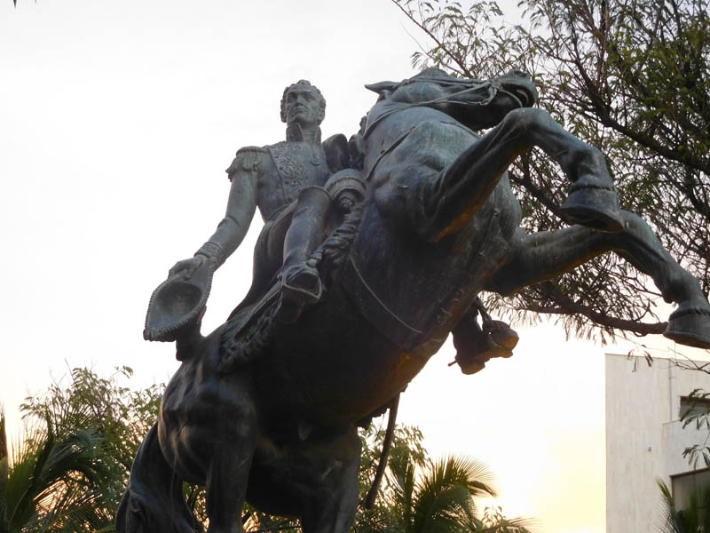 Bolivar Denkmal in Santa Marta am Plaza Bolivar ;-)