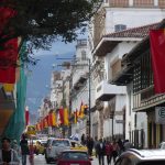 Cuenca zeigt Flagge für den Unabhängigkeitstag nächste Woche